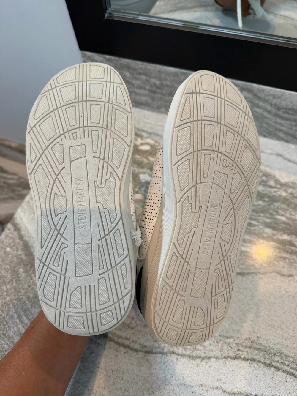 Steve Madden classic white